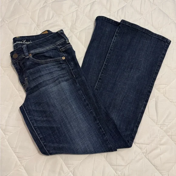 American Eagle Outfitters Women's Original Boot Jeans Size 8 - Picture 3 of 6